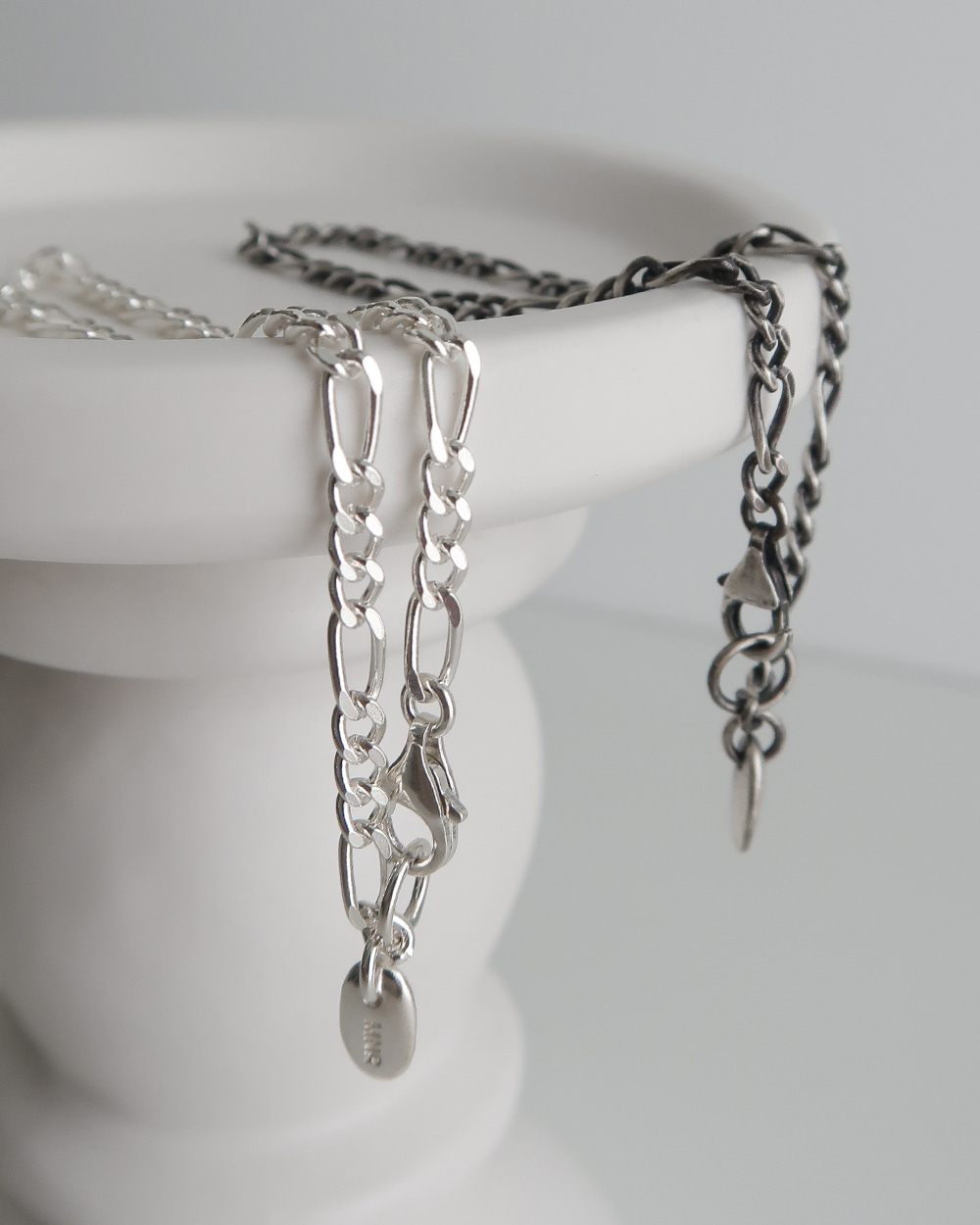Simple chain Bracelet (2 color)