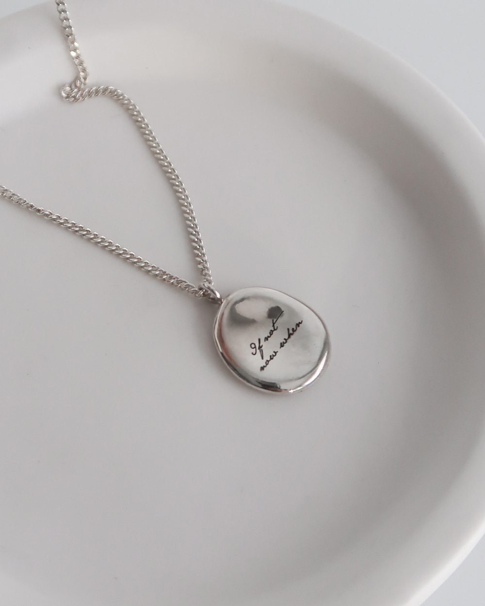 Oval lettering Necklace